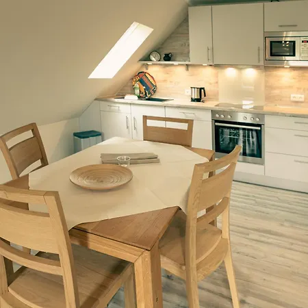 Haus Seeschwalbe Hotel *